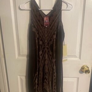 NWT Johnny Was  Embroidered Brown Women’s Sleeveless Velvet Dress Sz L